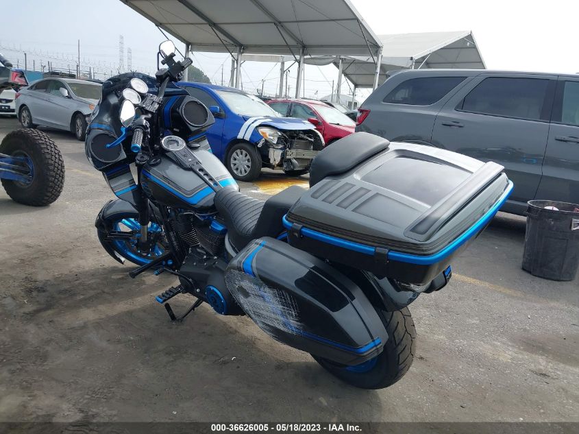 2019 HARLEY-DAVIDSON FLSB - 1HD1YMJ61KB052315