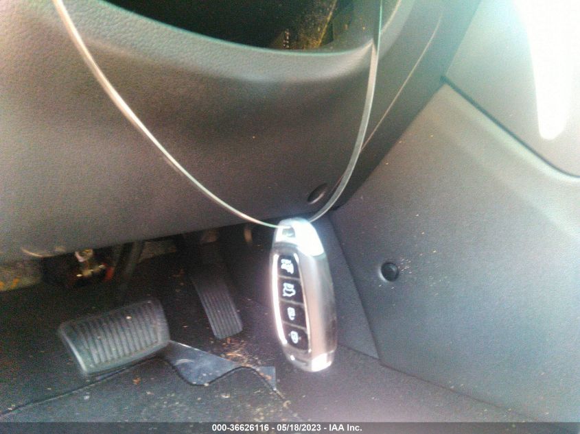 2019 HYUNDAI KONA SEL - KM8K22AA0KU389932