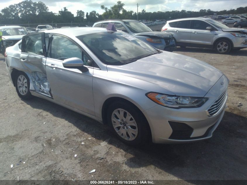 2019 FORD FUSION S - 3FA6P0G74KR229511