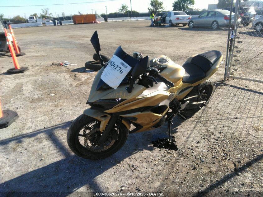 2017 KAWASAKI EX650 F - JKAEXEK15HDA07192