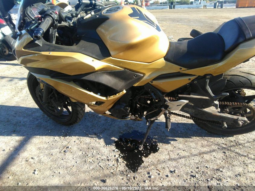 2017 KAWASAKI EX650 F - JKAEXEK15HDA07192