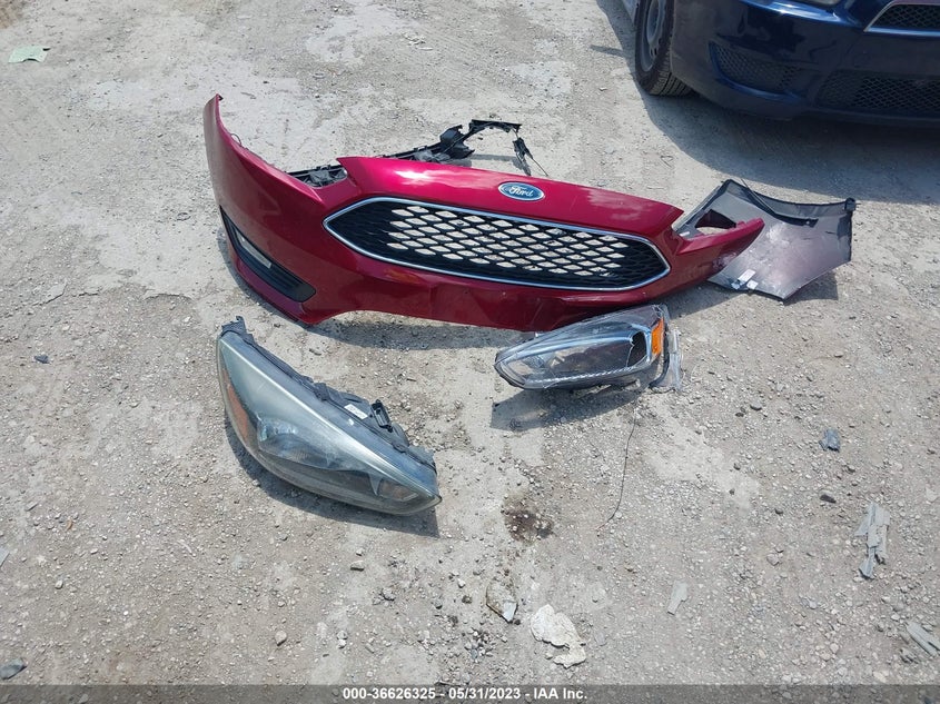 VIN 1FADP3H2XHL244405 2017 FORD FOCUS SEL