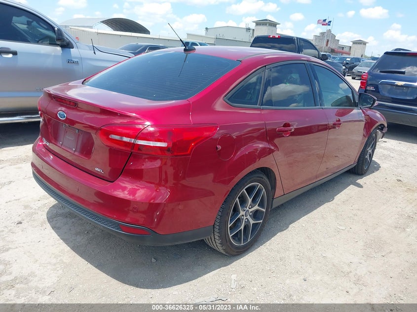 VIN 1FADP3H2XHL244405 2017 FORD FOCUS SEL