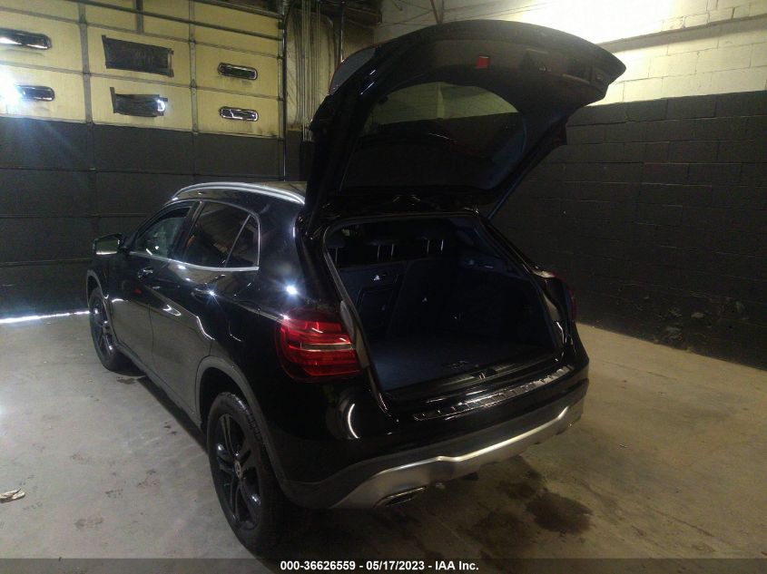 2018 MERCEDES-BENZ GLA GLA 250 - WDCTG4GB2JJ436202