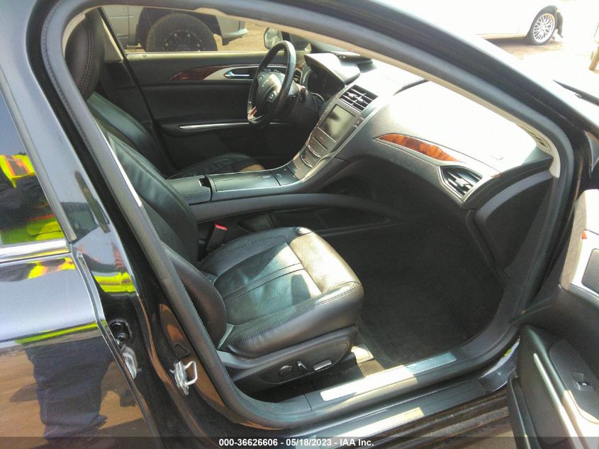 2013 LINCOLN MKZ - 3LN6L2JK2DR827576