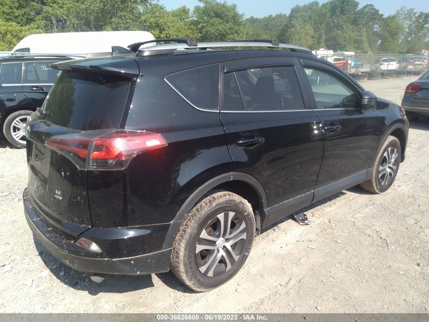 VIN 2T3BFREV7JW787865 2018 TOYOTA RAV4 LE
