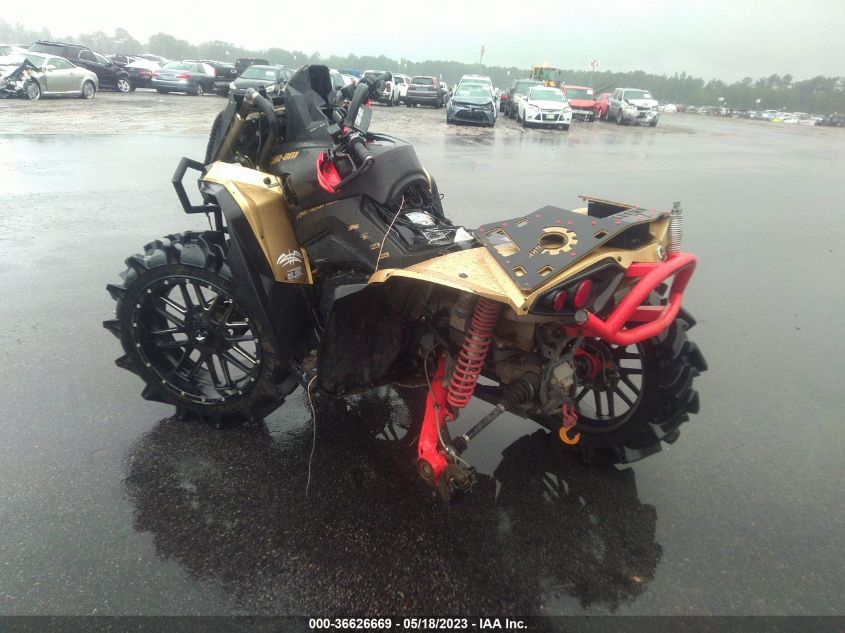 2019 CAN-AM RENEGADE X MR 1000R - 3JBMWAX45KJ000370
