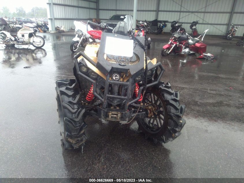 2019 CAN-AM RENEGADE X MR 1000R - 3JBMWAX45KJ000370