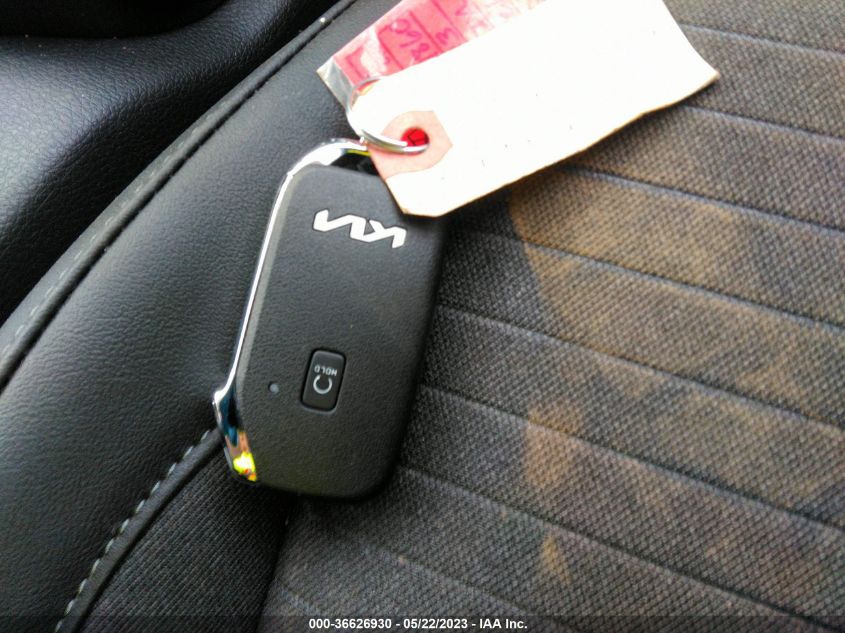 2023 KIA SELTOS S - KNDEUCAA2P7437860
