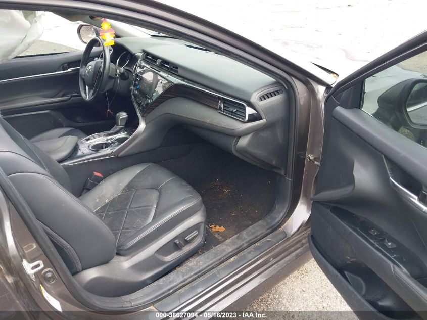 2019 TOYOTA CAMRY LE/SE/XLE/L - 4T1B11HK2KU725737