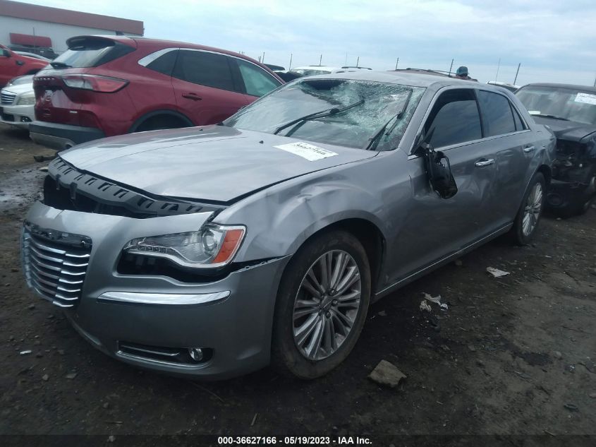 2013 CHRYSLER 300C - 2C3CCAKT8DH573624
