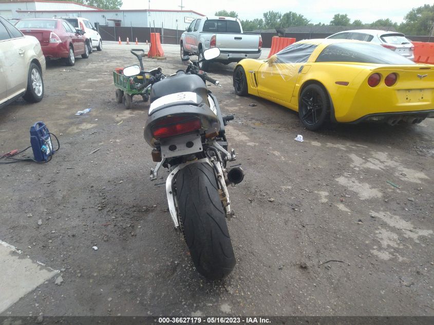 2001 HONDA CBR900 RR - JH2SC44051M102297