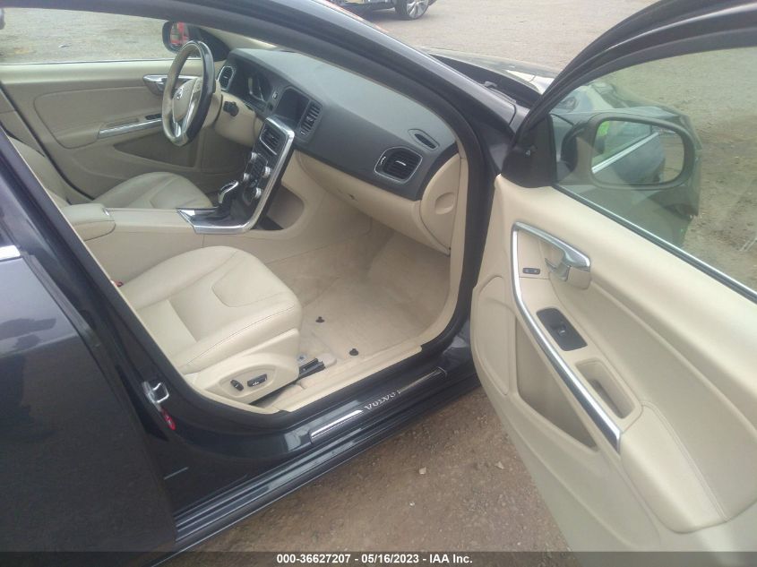 2016 VOLVO S60 T5 DRIVE-E PREMIER - YV126MFK6G2396970