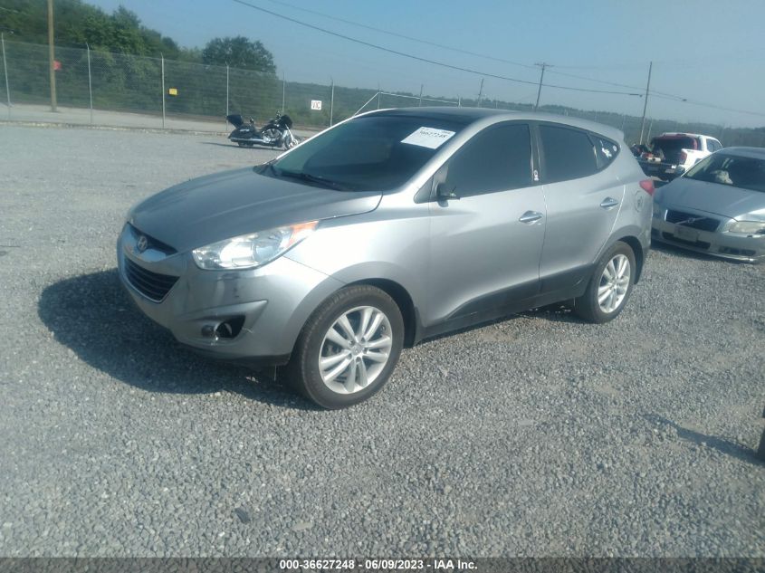 2013 HYUNDAI TUCSON LIMITED - KM8JUCAC7DU642874