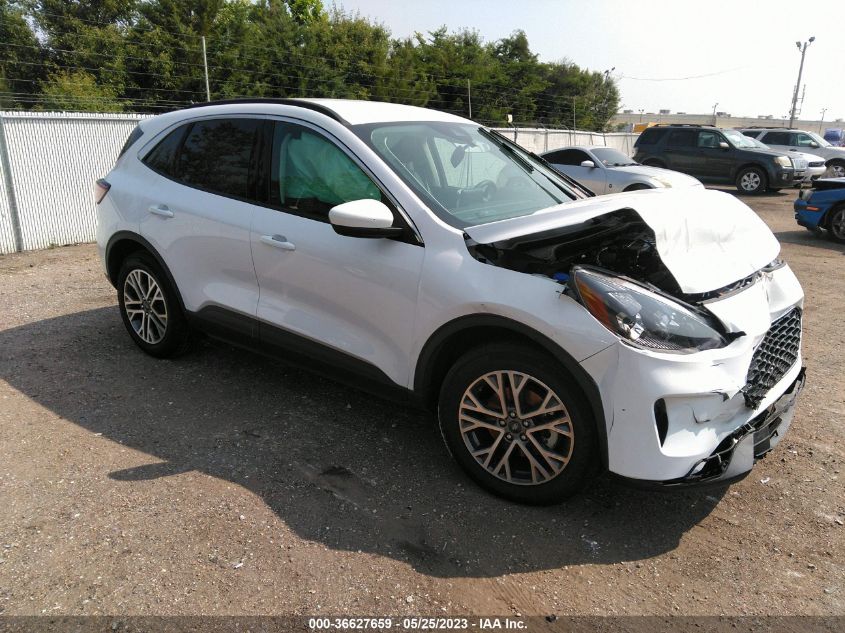 2021 FORD ESCAPE SEL - 1FMCU0H60MUB33930