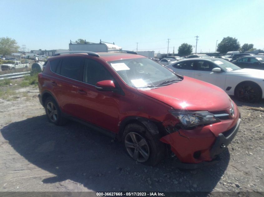 2015 TOYOTA RAV4 XLE - JTMRFREV3FJ042180
