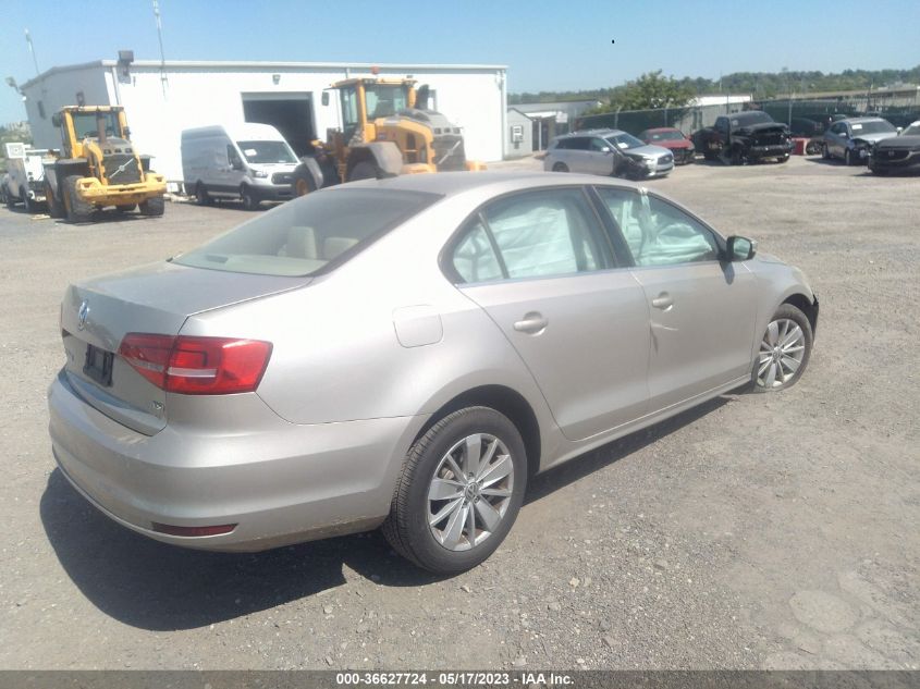 2015 VOLKSWAGEN JETTA SEDAN 1.8T SE W/CONNECTIVITY - 3VWD17AJ2FM306635