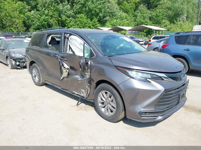 2022 TOYOTA SIENNA LE - 5TDKRKEC6NS092605