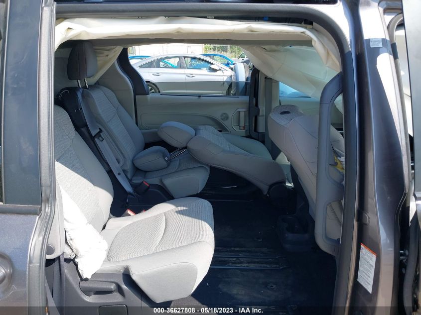 2022 TOYOTA SIENNA LE - 5TDKRKEC6NS092605