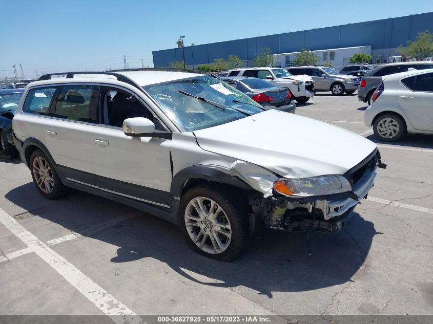 2016 VOLVO XC70 T5 DRIVE-E - YV440MBJ4G1251877