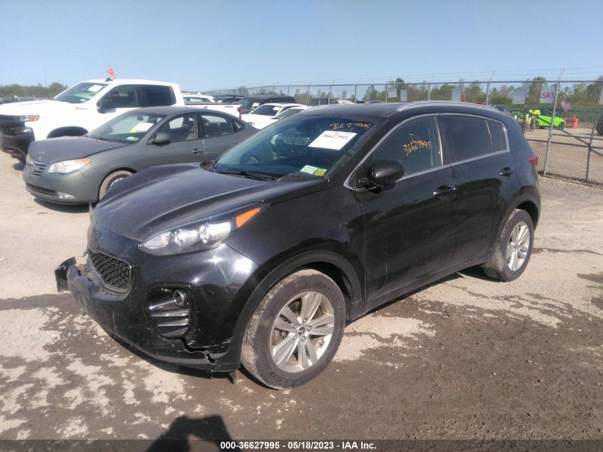 VIN KNDPMCAC2J7447547 2018 KIA SPORTAGE LX