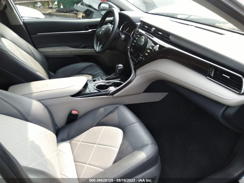 2019 TOYOTA CAMRY LE/SE/XLE/L - 4T1B11HK6KU296988