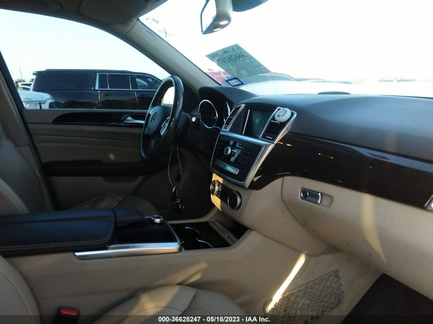 2015 MERCEDES-BENZ M-CLASS ML 350 - 4JGDA5JB1FA482245