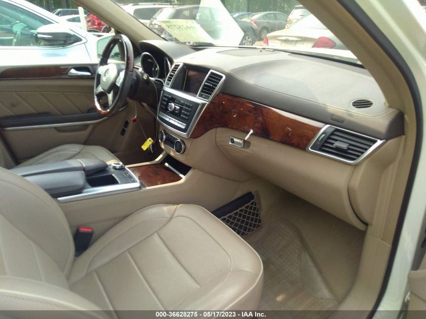 2013 MERCEDES-BENZ GL-CLASS GL 450 - 4JGDF7CE2DA101102