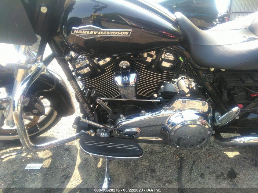 2022 HARLEY-DAVIDSON FLTRX - 1HD1KHC17NB658653