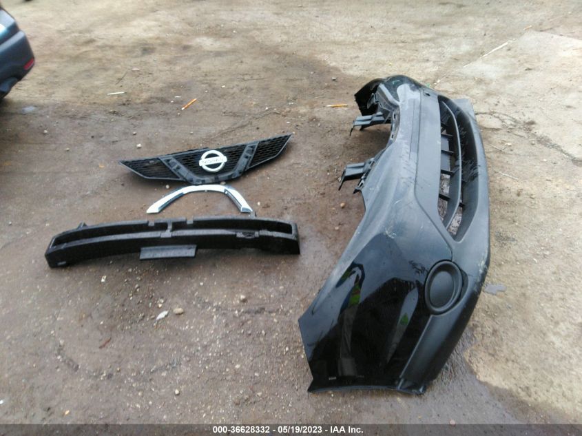 2017 NISSAN ROGUE SPORT S - JN1BJ1CR2HW121372