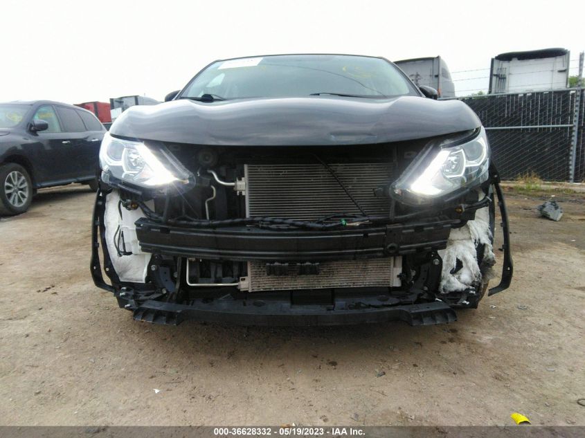 2017 NISSAN ROGUE SPORT S - JN1BJ1CR2HW121372