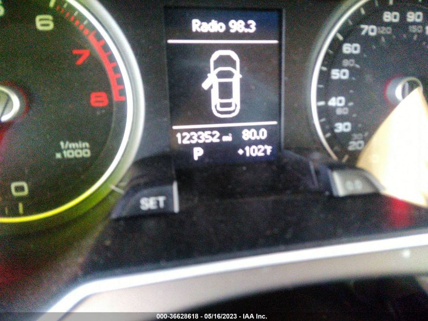2013 AUDI A4 PREMIUM - WAUBFAFL9DN013026