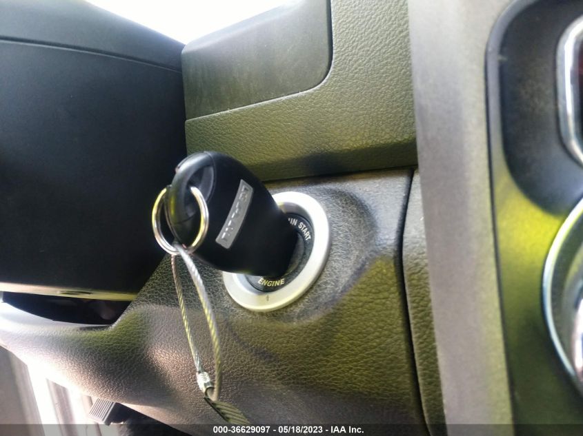2019 RAM 1500 CLASSIC TRADESMAN - 1C6RR7FT0KS700705