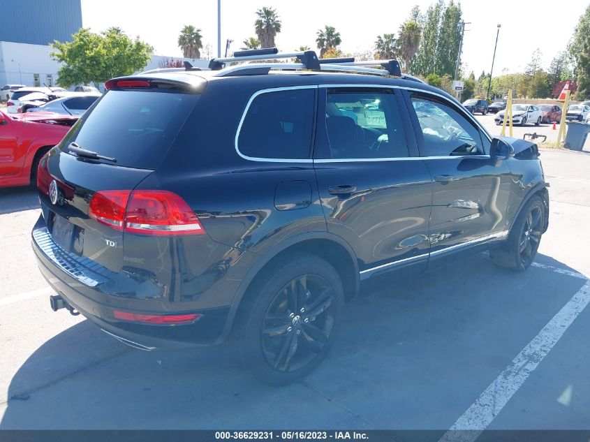 2013 VOLKSWAGEN TOUAREG EXEC WVGEP9BP8DD003819