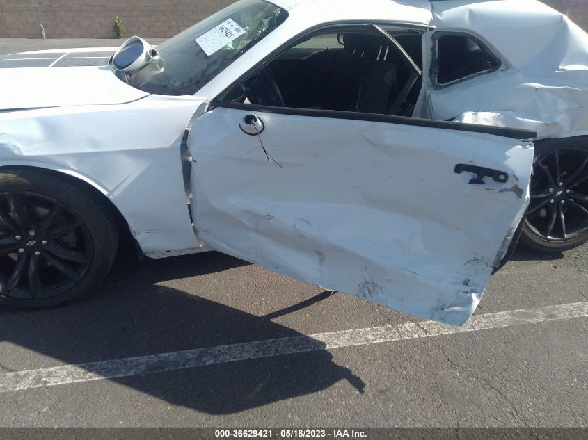 2017 DODGE CHALLENGER SXT - 2C3CDZAG2HH666001