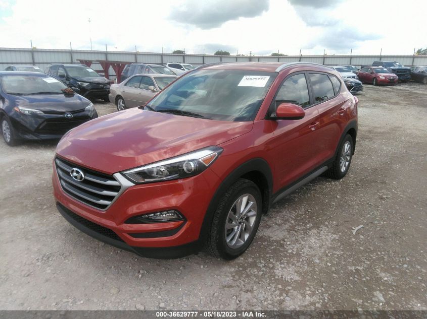 2017 HYUNDAI TUCSON SE - KM8J33A4XHU378969