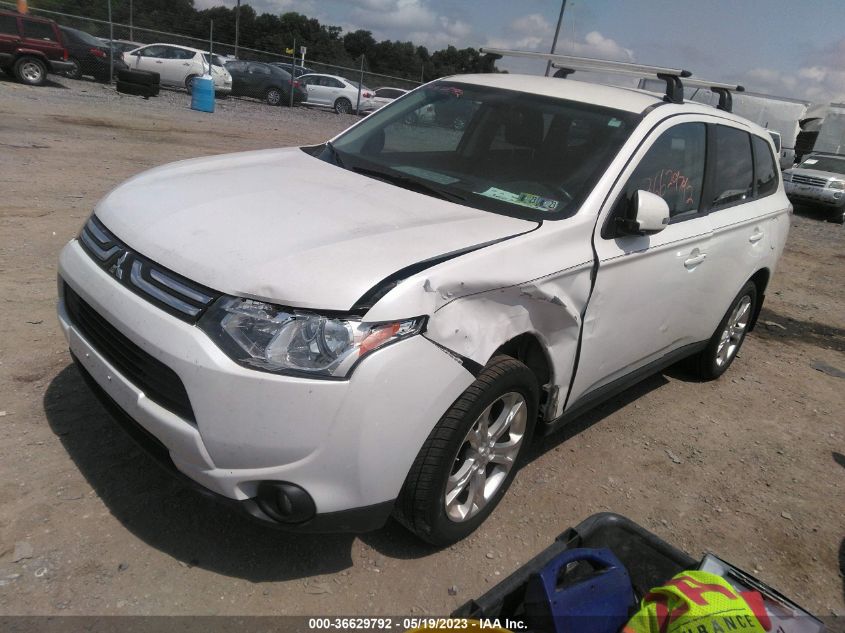 2014 MITSUBISHI OUTLANDER SE - JA4AD3A30EZ012469