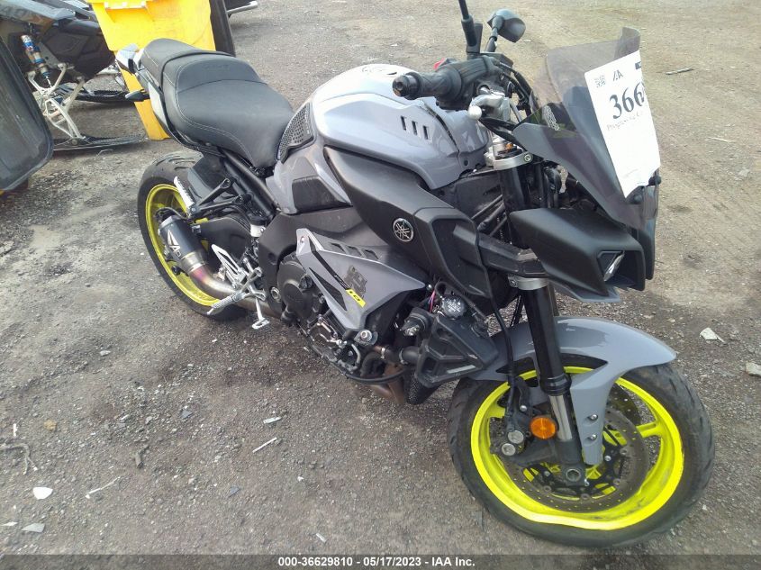 2017 YAMAHA FZ10 - JYARN48E2HA000535