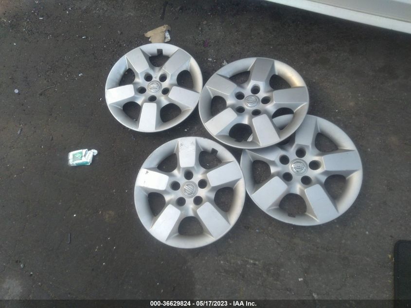 2015 NISSAN ROGUE SELECT S - JN8AS5MT7FW667528
