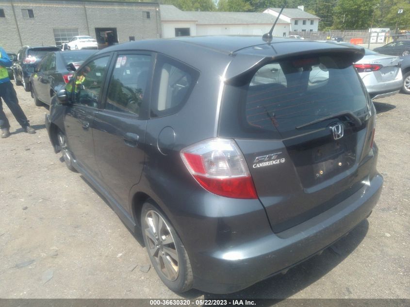 2013 HONDA FIT SPORT - JHMGE8H53DC031695