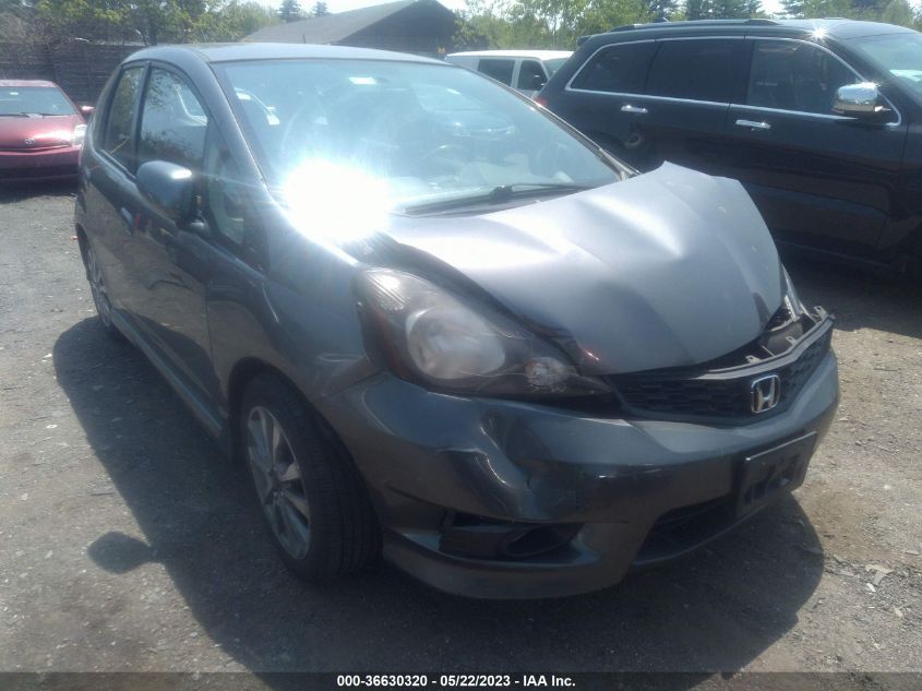 2013 HONDA FIT SPORT - JHMGE8H53DC031695