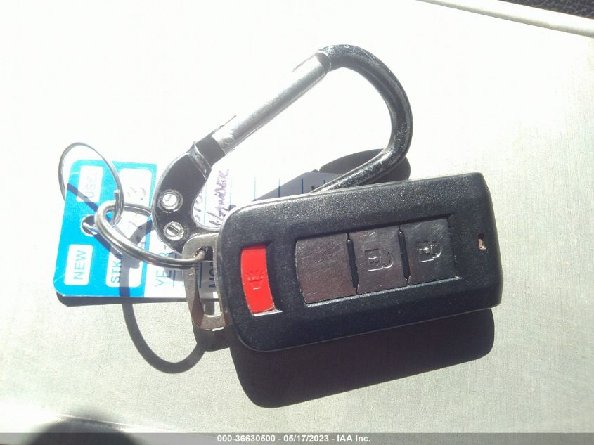 2015 MITSUBISHI OUTLANDER SE - JA4AD3A35FZ009889