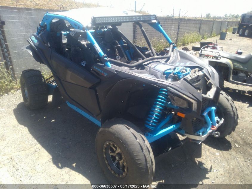 2018 CAN-AM MAVERICK X3 X RC TURBO R - 3JBVVAW2XJK000249