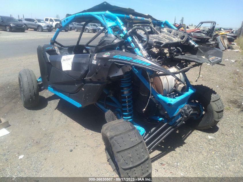 2018 CAN-AM MAVERICK X3 X RC TURBO R - 3JBVVAW2XJK000249