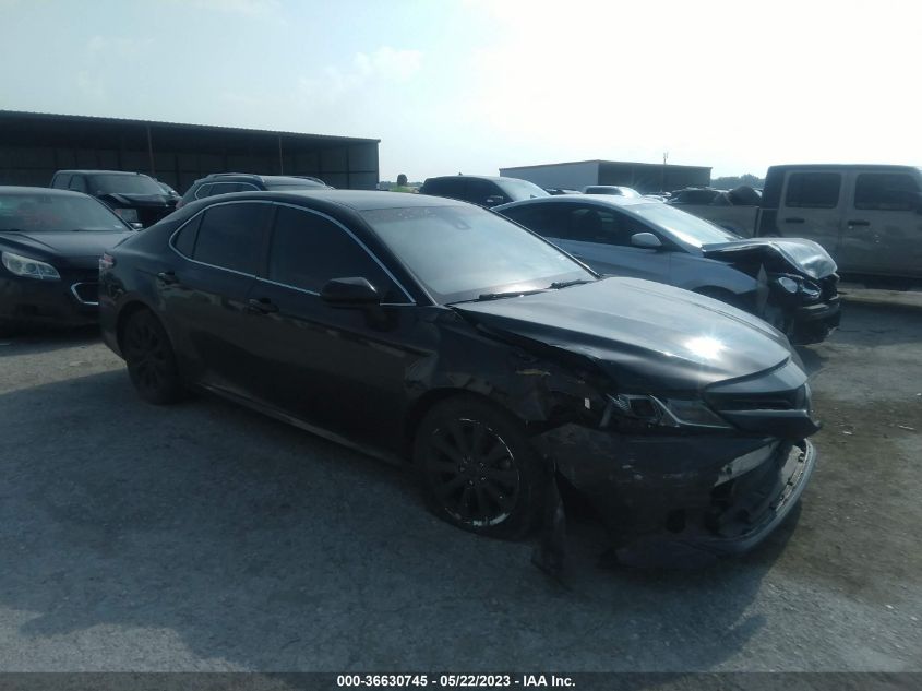 2018 TOYOTA CAMRY LE/SE/XLE/L - JTNB11HK0J3015692