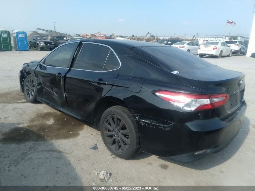 2018 TOYOTA CAMRY LE/SE/XLE/L - JTNB11HK0J3015692