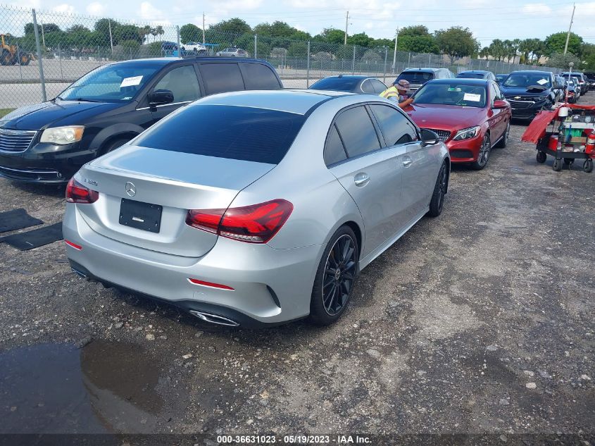2022 MERCEDES-BENZ A-CLASS A 220 - W1K3G4EB7NJ362991