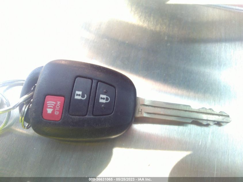 2014 TOYOTA RAV4 XLE - 2T3WFREV1EW120121