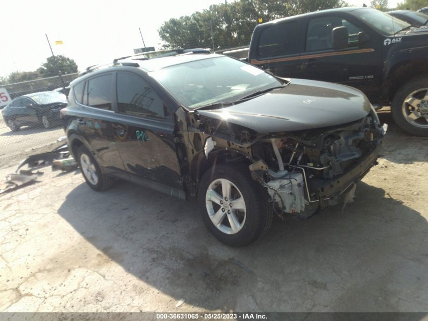 2014 TOYOTA RAV4 XLE - 2T3WFREV1EW120121