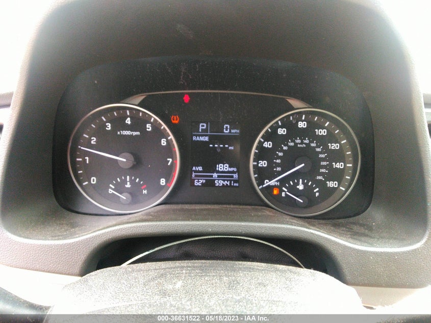 VIN 5NPD74LF0HH107178 2017 HYUNDAI ELANTRA SE
